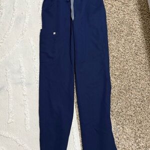 Figs Kade Cargo Scrubs Navy Blue XXS/T